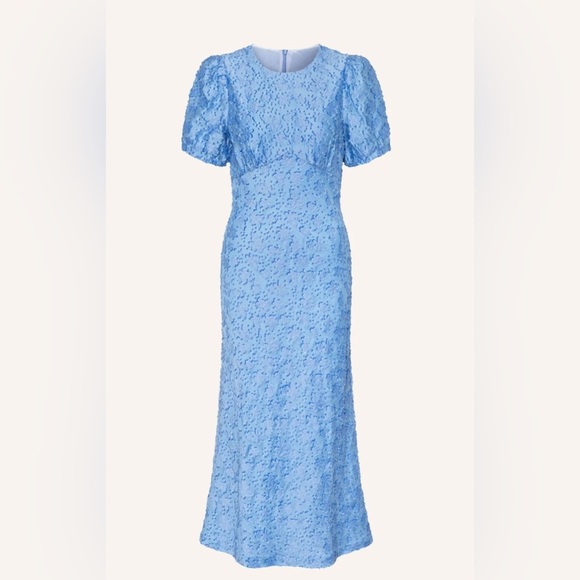 EUROPEAN FASHION: BAUM UND PFERDGARTEN Baby Blue Sweetheart Midi Dress - Picture 2 of 8